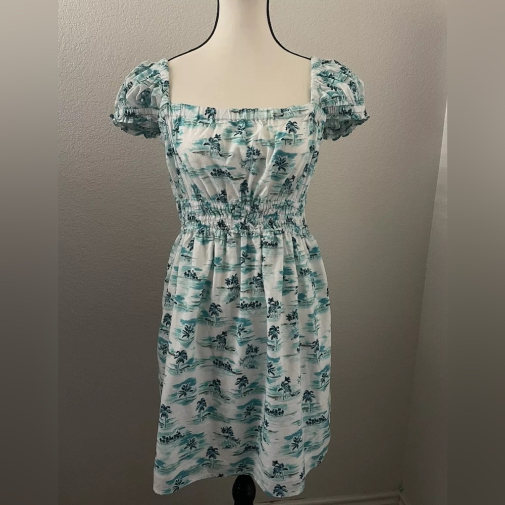Tommy Jeans Women’s Puff Sleeve Shirred Waist Palm and Beach Print Moni Dress.